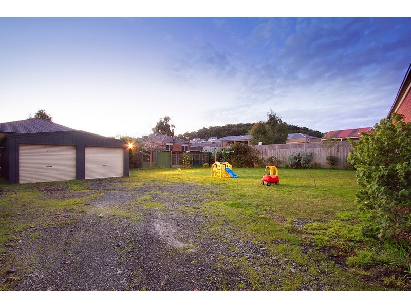 25 Beaconhill Drive, Beaconsfield VIC 3807