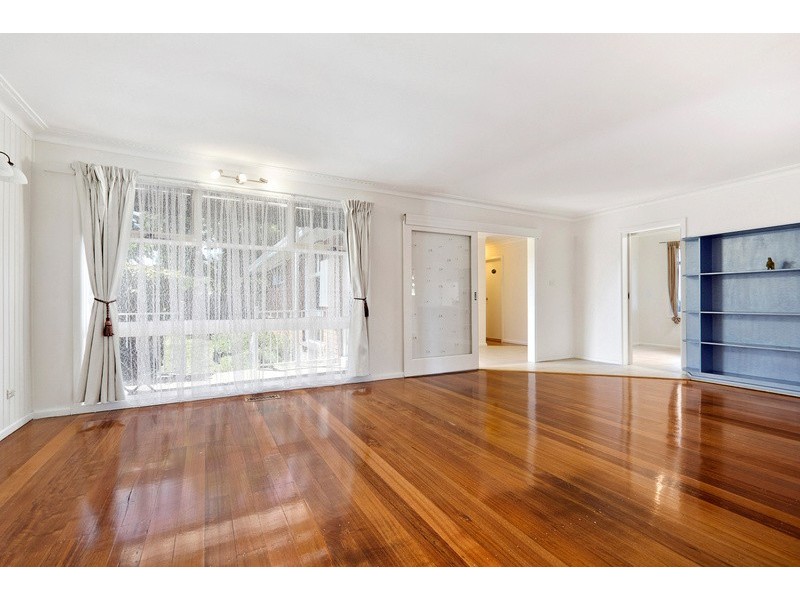 33 Cornwall Street, Hallam VIC 3803