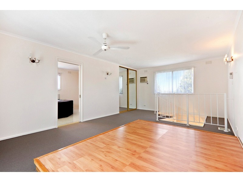 33 Cornwall Street, Hallam VIC 3803