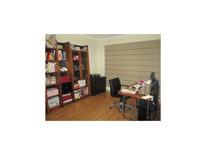 9 Halifax Drive, Berwick VIC 3806