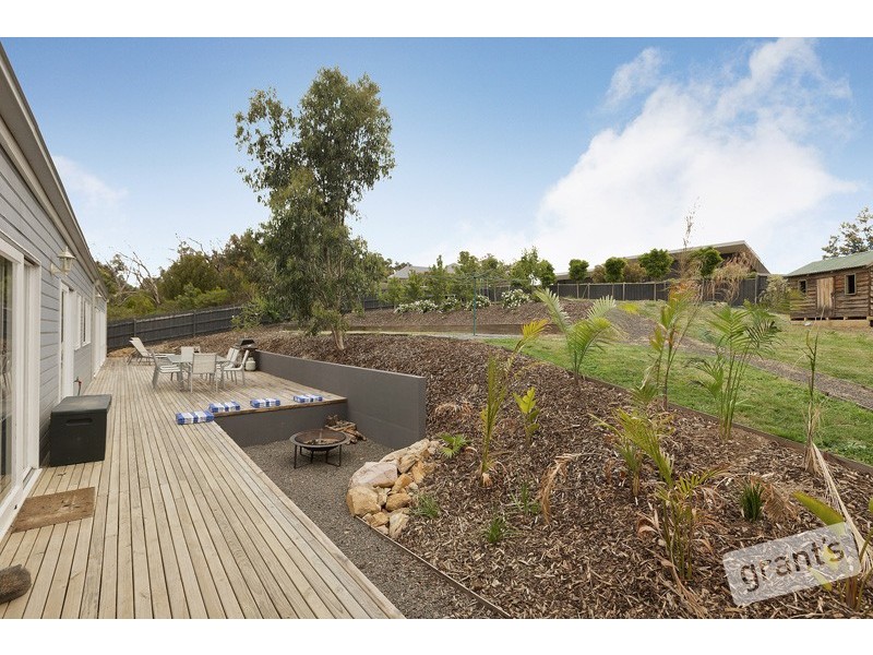 79 O’Neil Road, Beaconsfield VIC 3807