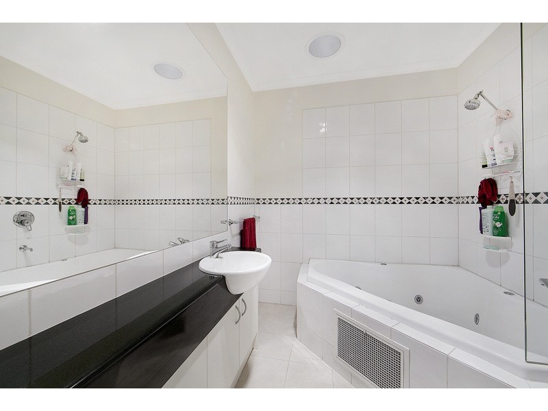 11/18-26 Marlesford Crescent, Berwick VIC 3806