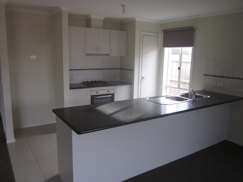 16 Pengana Way, Cranbourne West VIC 3977