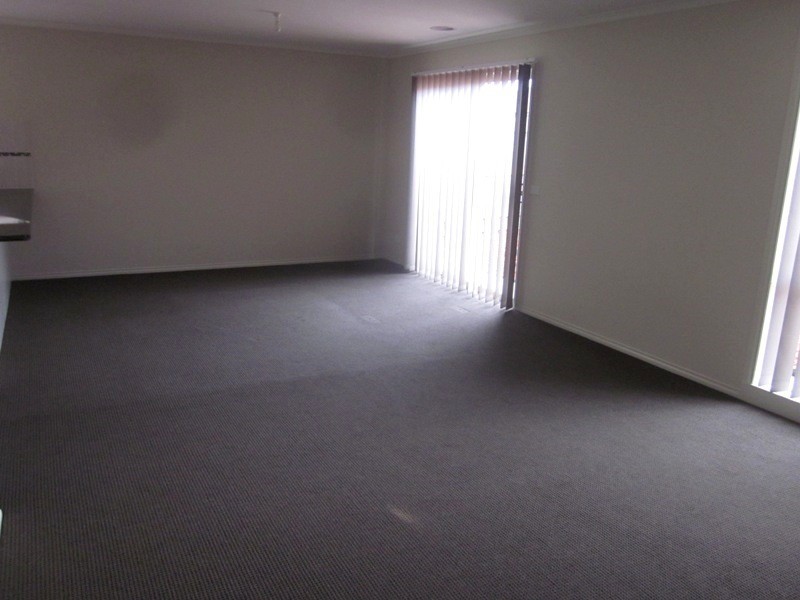 16 Pengana Way, Cranbourne West VIC 3977