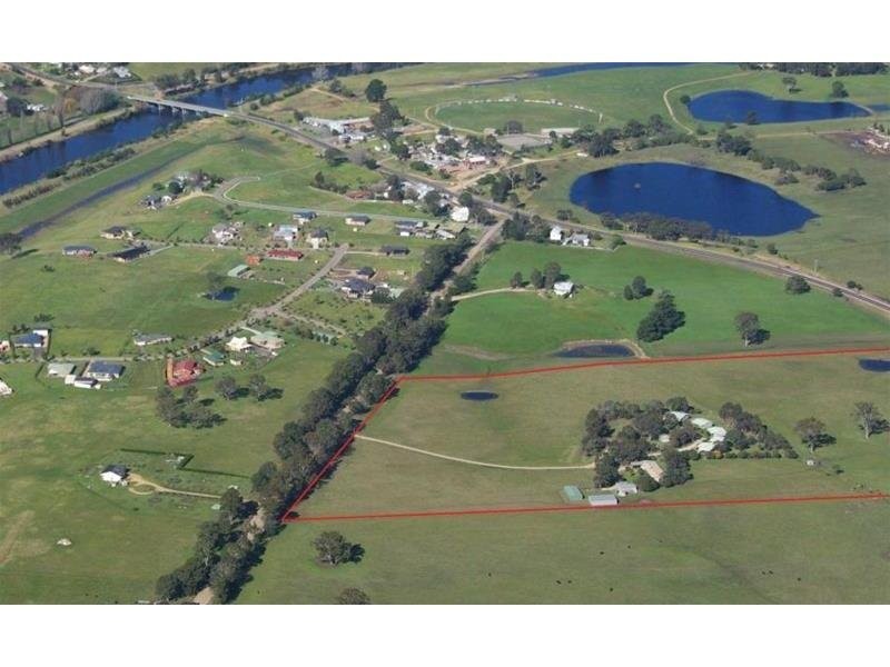 57 Swan Reach Rd, Swan Reach VIC 3903