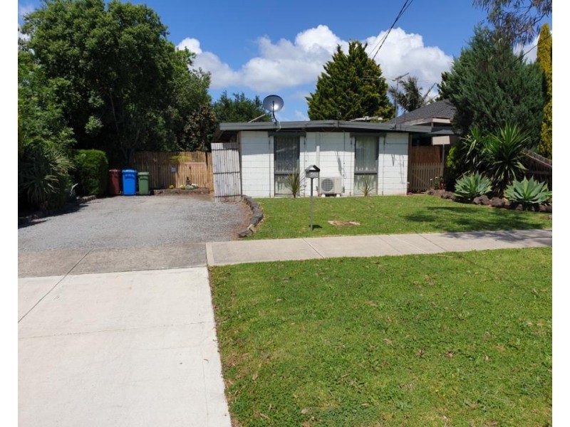 42 Bowen Street, Cranbourne VIC 3977