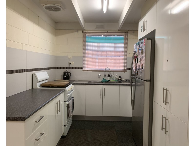 42 Bowen Street, Cranbourne VIC 3977