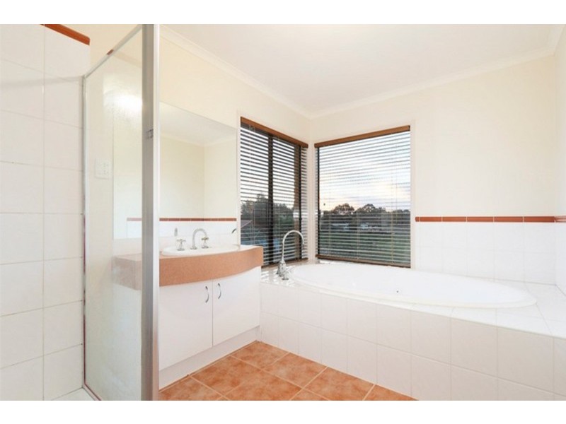 13 Blake Street, Berwick VIC 3806