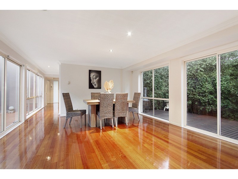 19 Jamieson Way, Berwick VIC 3806