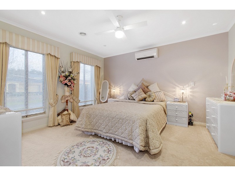 51 Timberside Drive, Beaconsfield VIC 3807