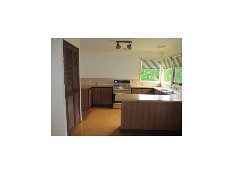 39 Alexander Street, Hallam VIC 3803