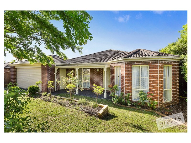 14 Edgbaston Circuit, Berwick VIC 3806