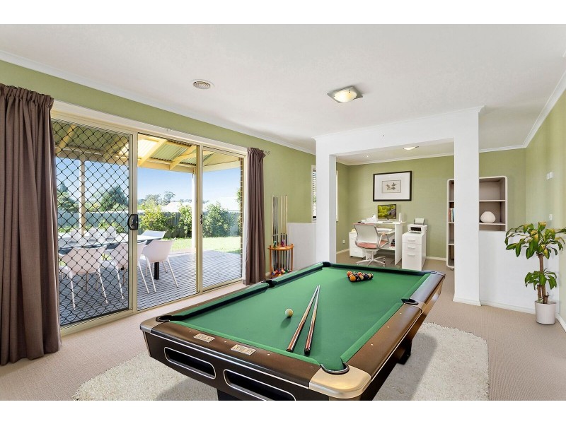 14 Edgbaston Circuit, Berwick VIC 3806