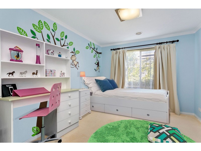 14 Edgbaston Circuit, Berwick VIC 3806