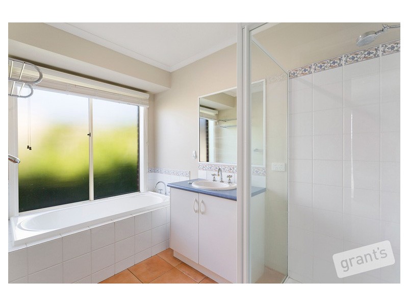 14 Edgbaston Circuit, Berwick VIC 3806
