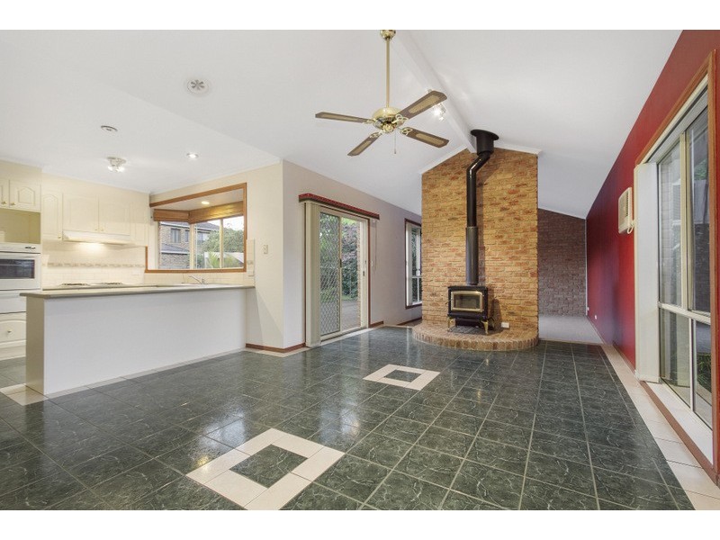 4 Zola Court, Berwick VIC 3806