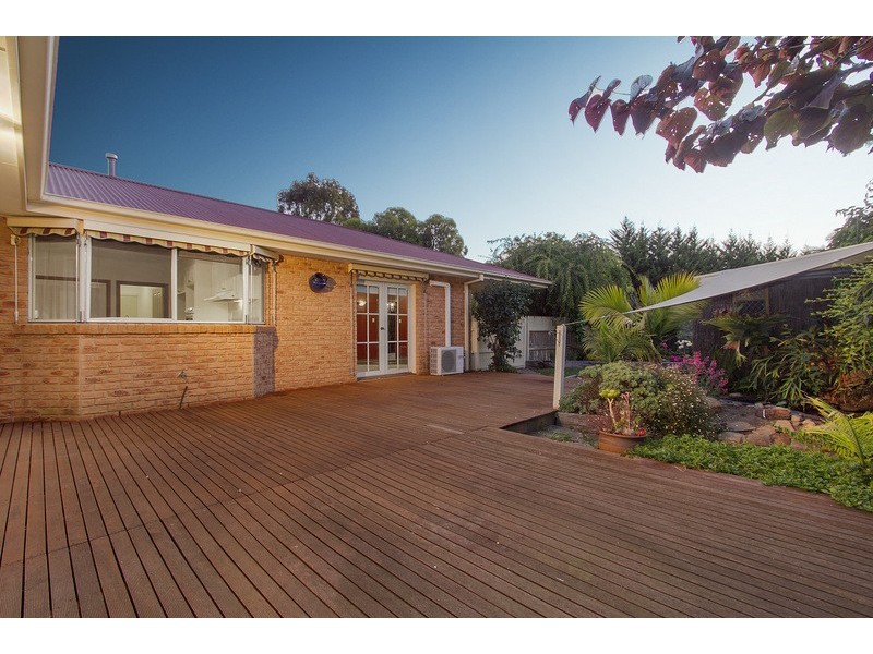4 Zola Court, Berwick VIC 3806