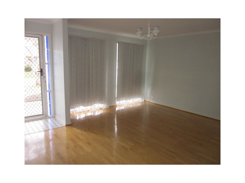 5 Emma Court, Berwick VIC 3806