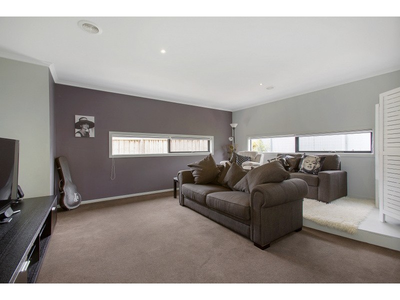82 Wurundjeri Boulevard, Berwick VIC 3806
