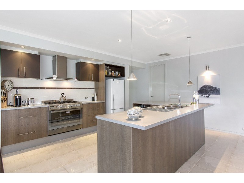 82 Wurundjeri Boulevard, Berwick VIC 3806