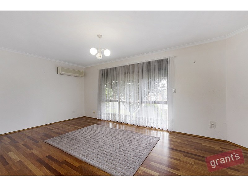 2 Denver Drive, Narre Warren VIC 3805