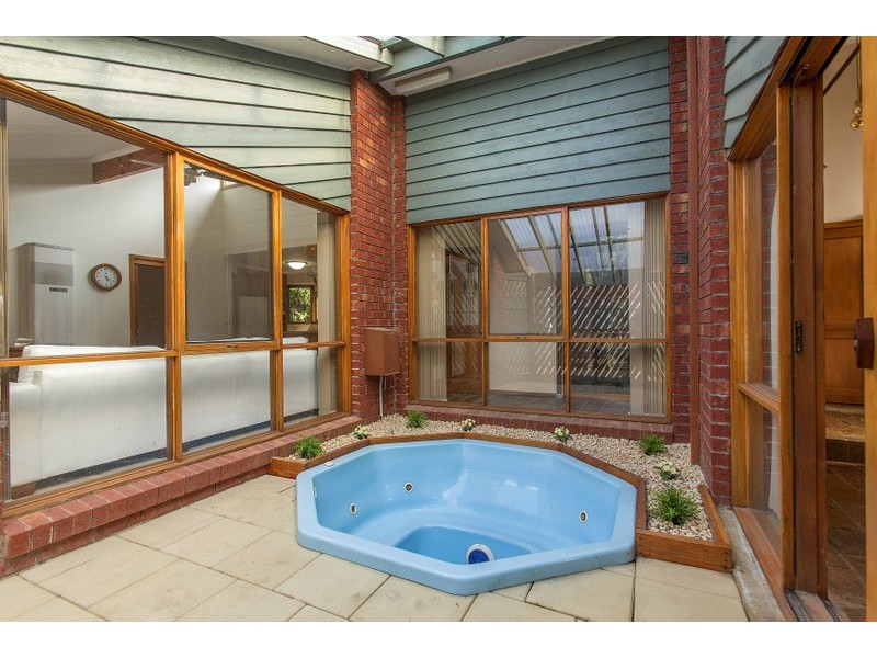 18 Greendale Court, Narre Warren VIC 3805