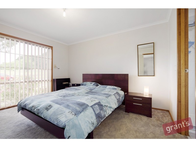 49 Jacksons Road, Narre Warren VIC 3805