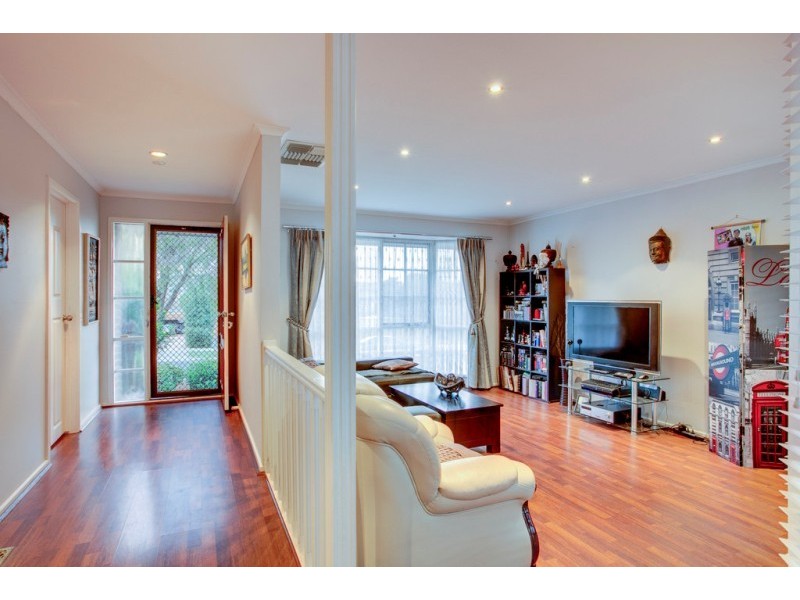 25 Blackwood Drive, Narre Warren VIC 3805