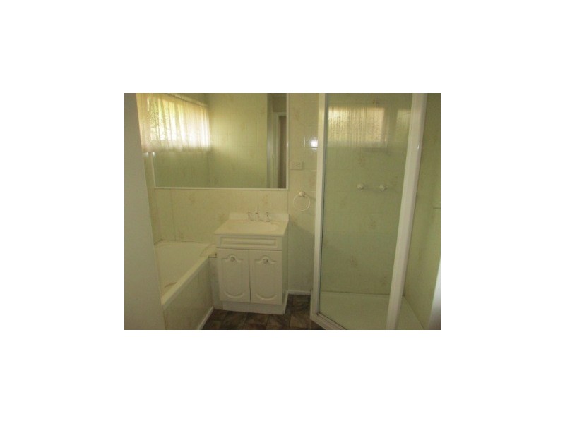 2 Broadacres Court, Narre Warren VIC 3805