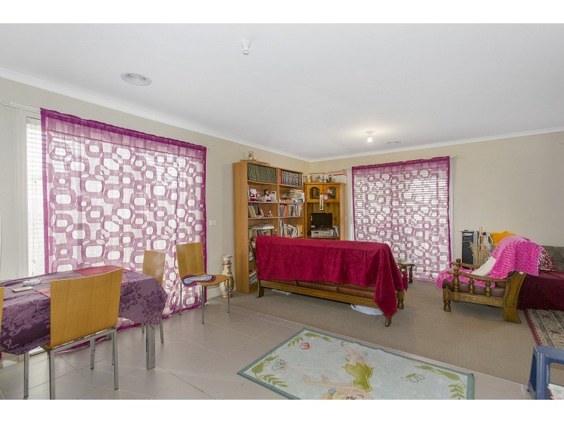 4 Jason Lane, Pakenham VIC 3810