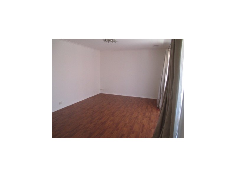 13 Emily Drive, Narre Warren VIC 3805