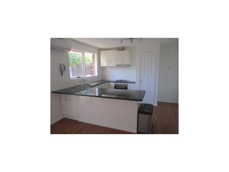 13 Emily Drive, Narre Warren VIC 3805