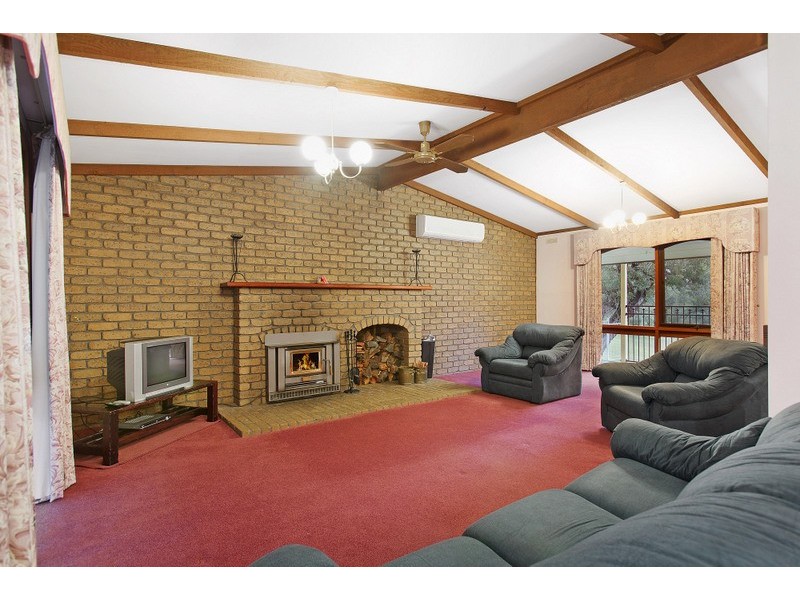 105 St Georges Road, Beaconsfield Upper VIC 3808