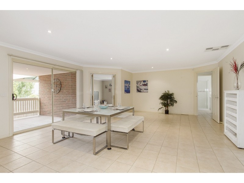 13 Tyrell Place, Berwick VIC 3806