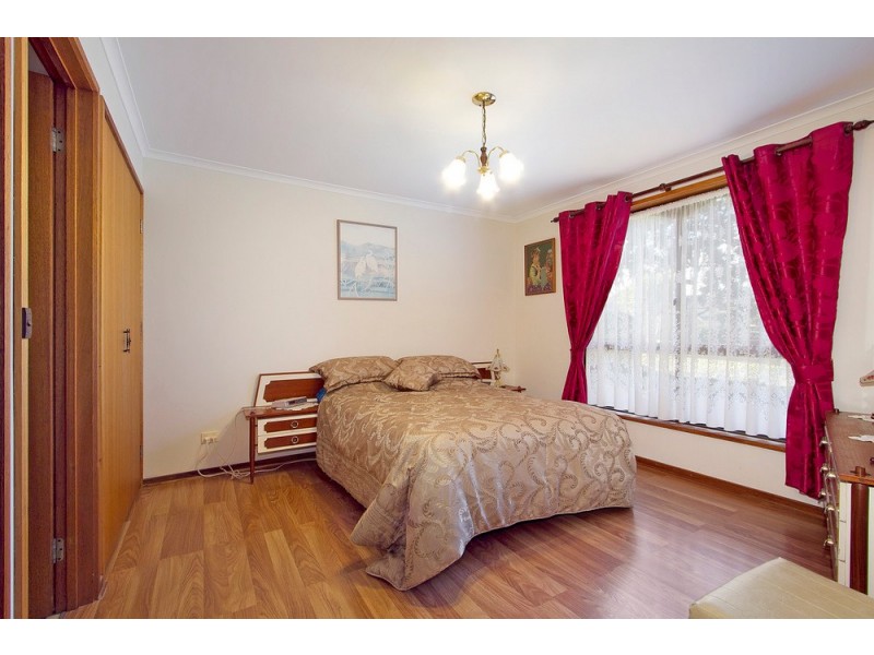 1 Kilvington Court, Berwick VIC 3806