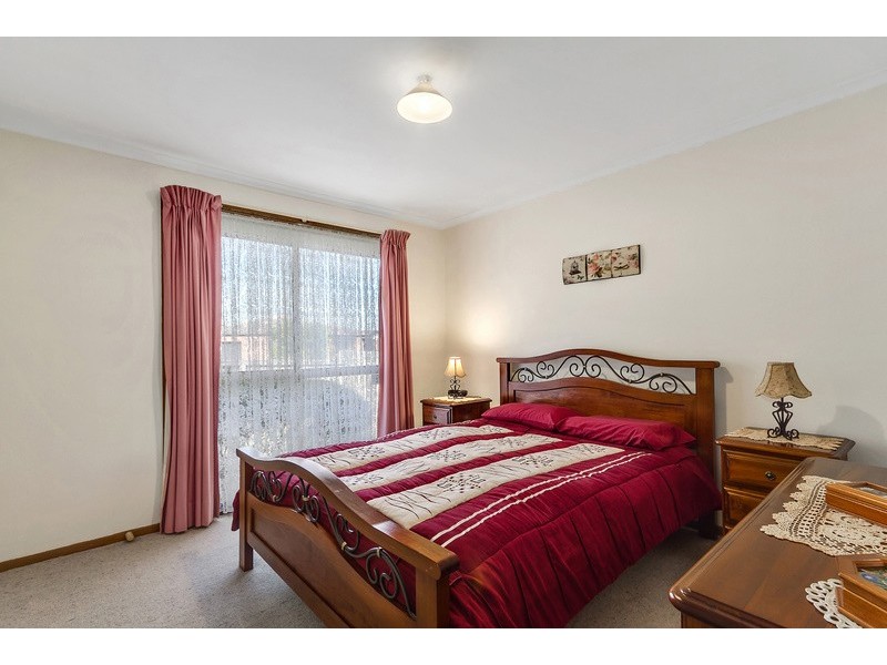 1/11 Heyington Circle, Narre Warren VIC 3805