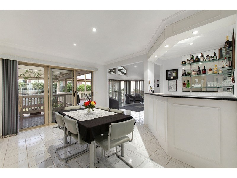 8 Ferny Court, Narre Warren South VIC 3805