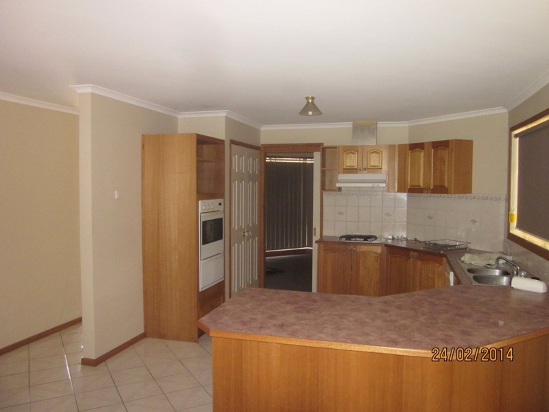 20 Ferncroft Court, Berwick VIC 3806