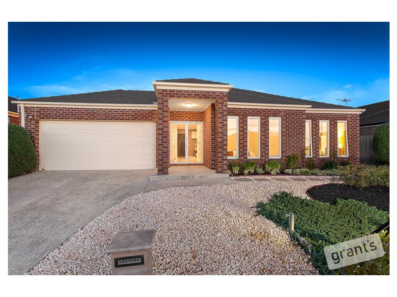 20 Leisurewood Drive, Berwick VIC 3806