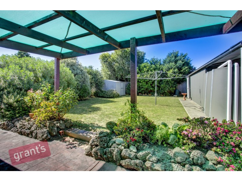 16 George Chudleigh Drive, Hallam VIC 3803