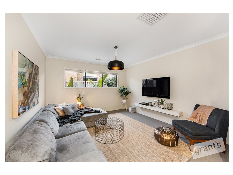 15 Barak Avenue, Berwick VIC 3806