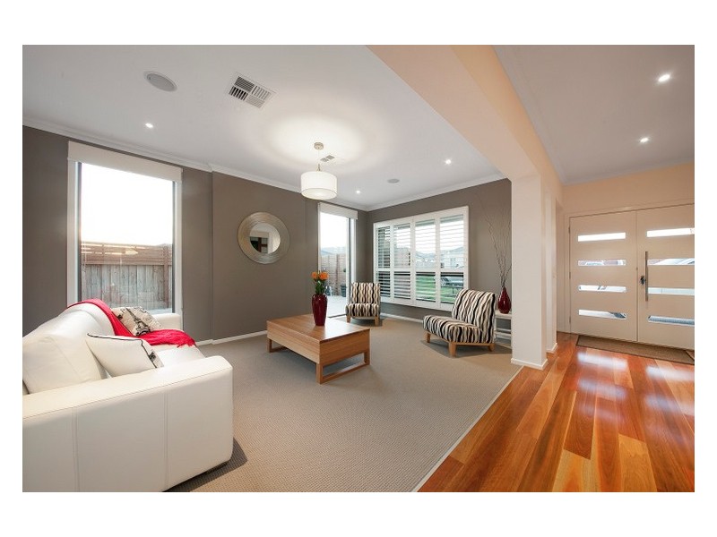 12 Bermerale Court, Berwick VIC 3806