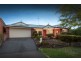 2 Nestle Retreat, Berwick VIC 3806