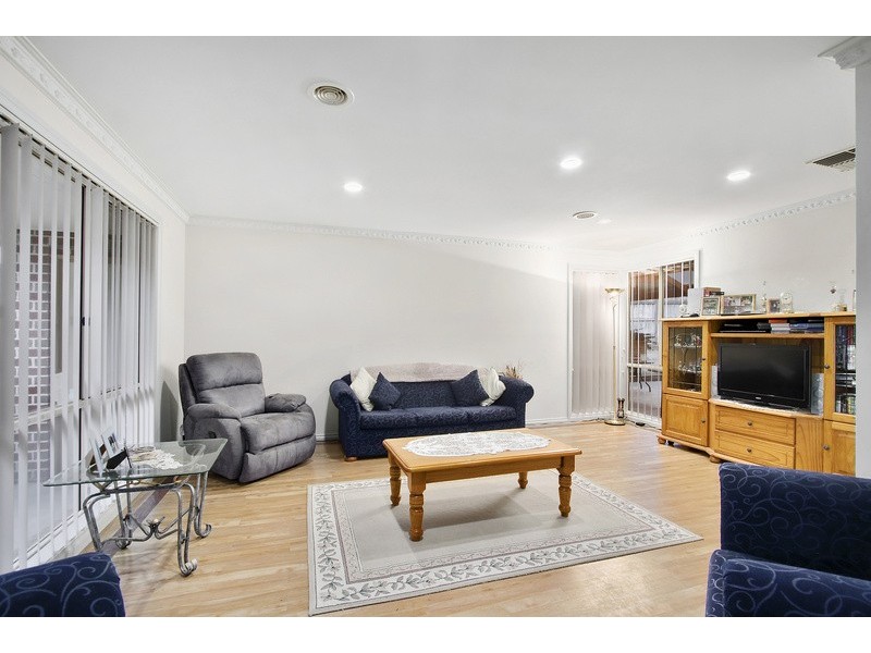 2 Nestle Retreat, Berwick VIC 3806