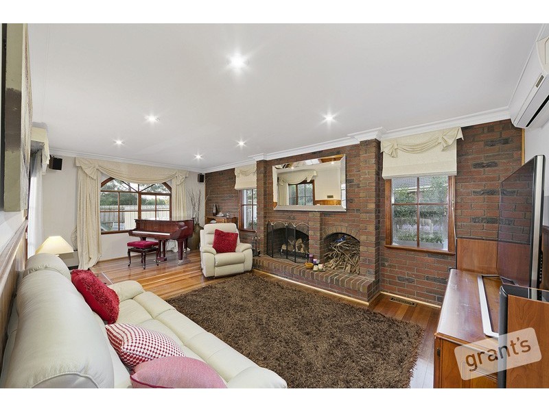 3 Mary Court, Berwick VIC 3806