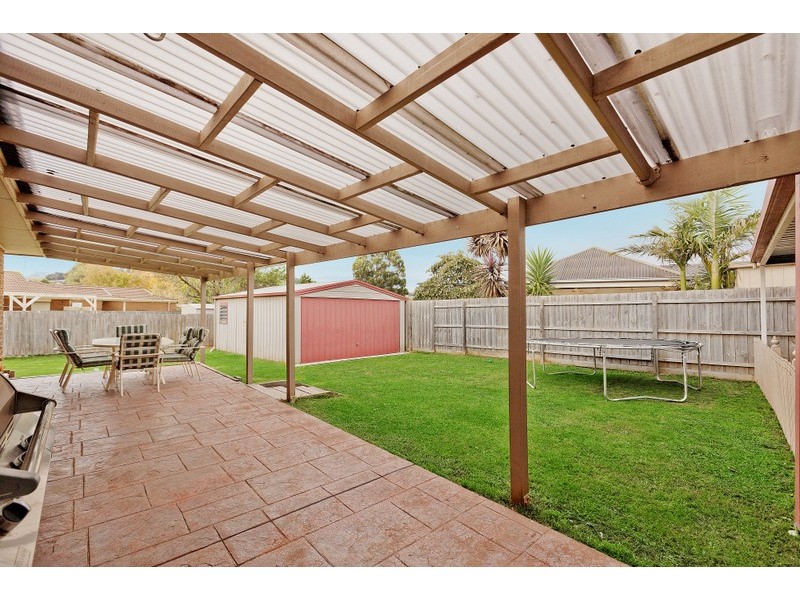 38 Amber Crescent, Narre Warren VIC 3805