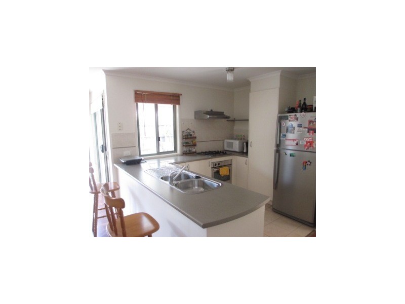 106 Harold Keys Drive, Narre Warren South VIC 3805