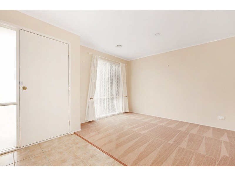 28 Grand Arch Way, Berwick VIC 3806