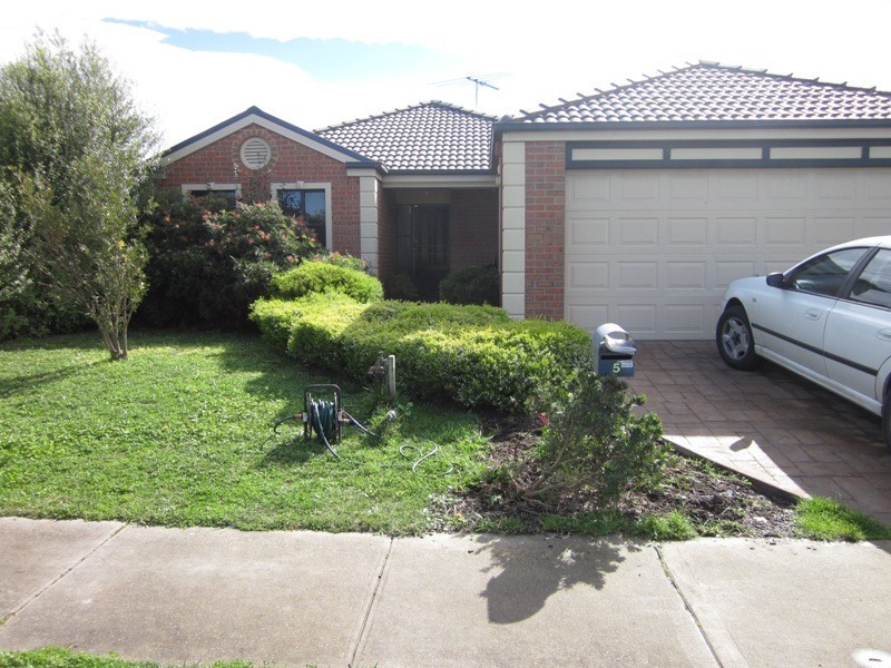 5 Shay Close, Narre Warren South VIC 3805