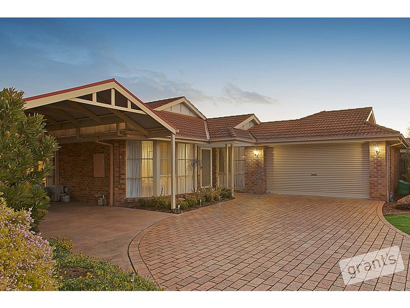 301 Centre Road, Narre Warren South VIC 3805